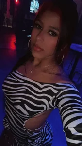 MiaColuchi_21s XXX nøgenfoto 1