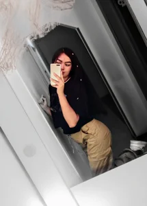 Melanie-Roberts a little of me <3 Pic 4