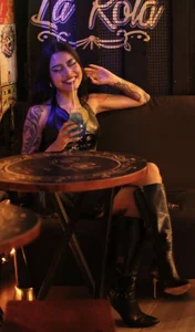 Violeta_muns🖤🛐图片 2