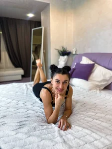 AriannaCruise beautiful girl Foto