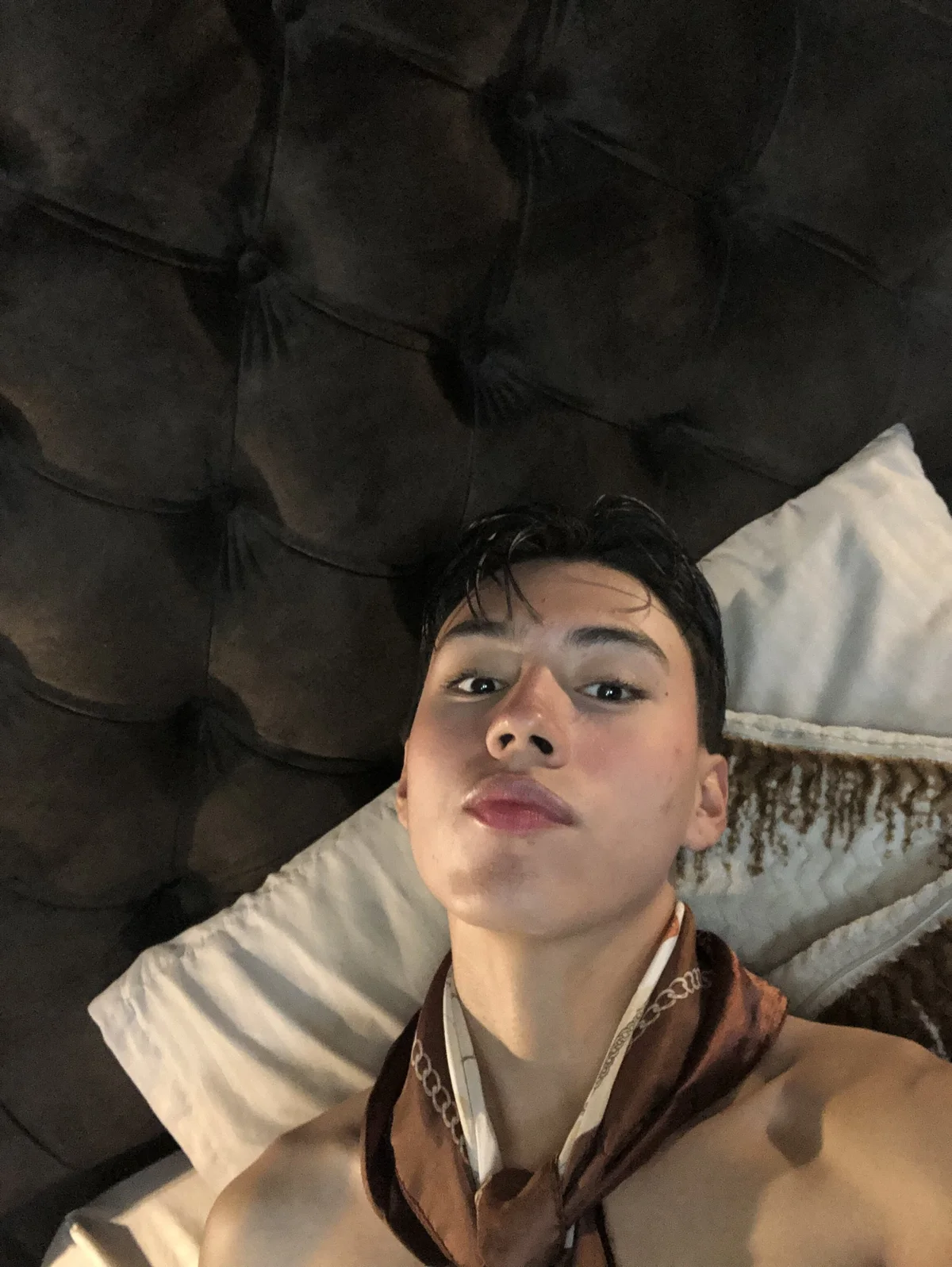 Foto em tendência de Eman_Wave 686