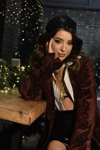 PutOnRepeatBrown-eyed dream图片