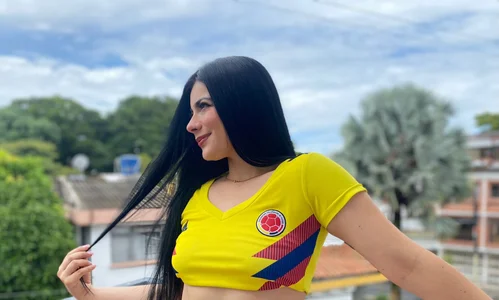 Natasha__Blue live colombia Pic 2