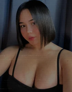 LoliitaBennett 💦 Εικόνα