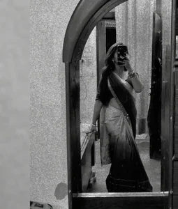 Public de Aayeshu  Imagens