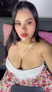 Jeen_Taylor 🌸🤍 Foto 5