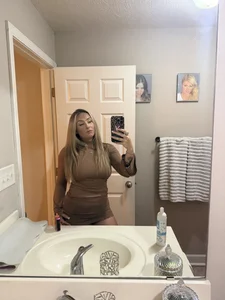 Public de bratfigure  3 Imagens