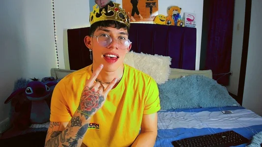 thiagomurphyy Your king is here 👑👑 Pic 3