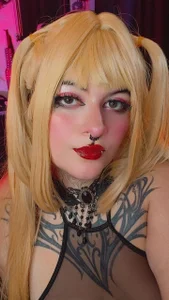 Misa Amane 💛 de Mariana_velezz  2 Imagens