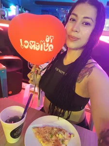 Anna_surrender_pinup Cocteles Bilde 4