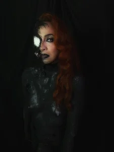sahra_taylor_ VENOM Pic 5