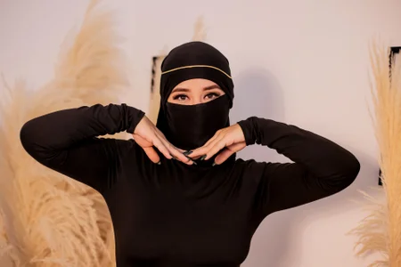 _Malak Arab elegance, fire on the skin and desire in the air 🖤🌙 Fotka 8