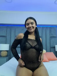 GabyMoreau GABY CASUAL 🌞❤️ Pic 5