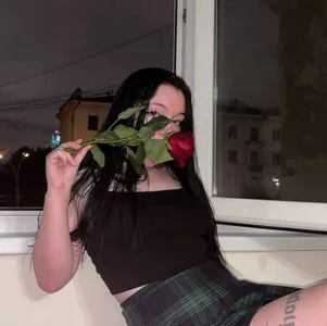 NaomiBunnys Public Pic 3