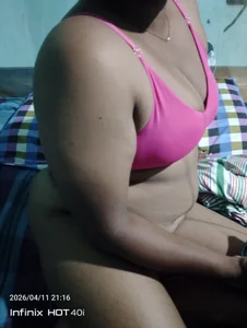 nisani_madusha 💦😍 Billede 6