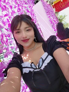 Ju_KyungのHII I AM BACKの 2枚の写真