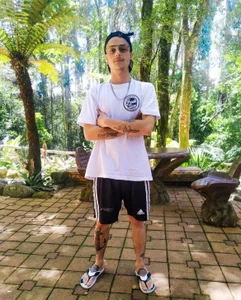 Public de chrisalmeid_  4 photos