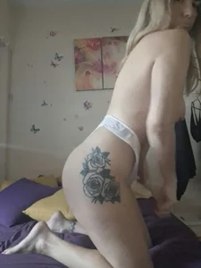 AnettaOk's XXX Nude Photo 8