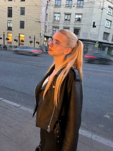 Cassie_Lawrence Public Billede 2