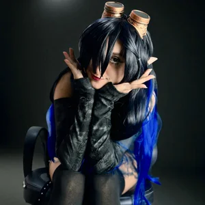 amaracooper_ magic in every shadow🔮🖤  4. fénykép