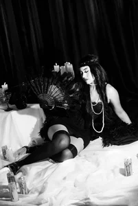 The_jazmin_dollのTrick or Tease? 🎃💋の 8枚の写真