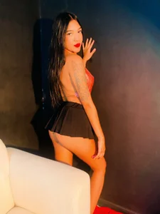 hemma_tinny_ You're not ready to obey me (but you're going to) Pic 3