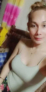 Allysonevanns simple i am 사진