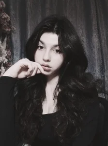 Public de KisaModel  4 photos