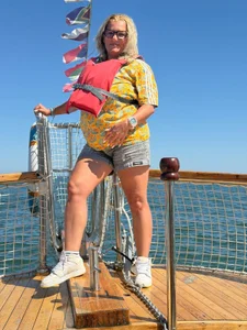 SharronAlexa vacation on the boat Pic 8