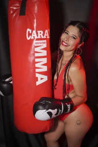 DulceAurora__のAN EXCITING DAY OF BOXING🥊の 4枚の写真