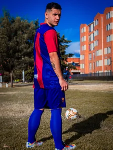 Noha_white kullanıcısının one day playing hot soccer albümü -  6 fotoğraf