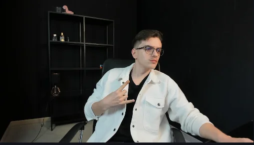 FelixStarkk Právě oblíbené foto 8635