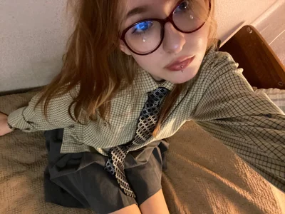 schoolgirl lana de lanafitch  5 Imagens