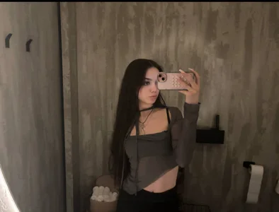 JoanFrickey My lifestyle 👀 Pic 3