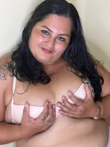 Sofia_BBW1 Public Foto 3