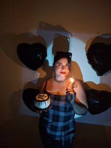 Juliietha_servas Birthday 27 🍀🎁 Pic 3