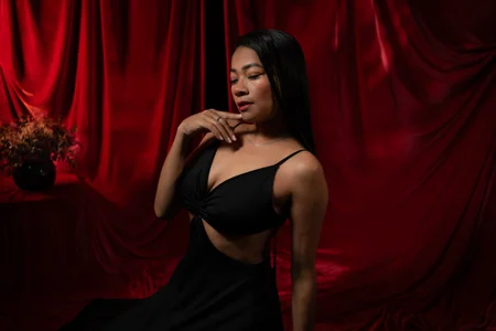 anellejones Come closer and enjoy the view. 😏👄 Foto 2