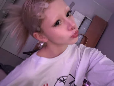 Yolandi_yo 💟Nice to meet You💟 Foto
