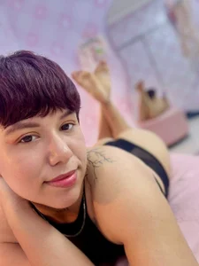 Sara_Velveet: Sexy latina 🍓 ( 2 фото)