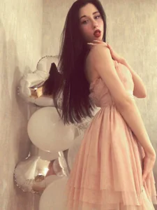 Public de ChiaClonts  2 Imagens