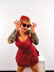 Anna_Pinup_x Public Foto 5