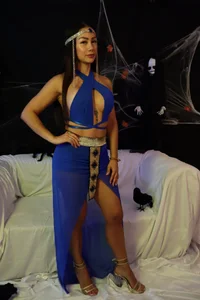 Cris__sweet I’m no ghost, but I’ll haunt your dreams. Pic 7