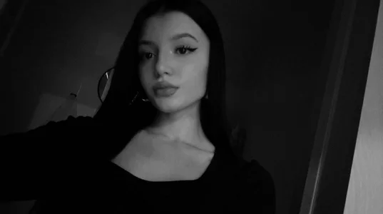 JazminLantey Public зображення