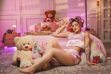 I am your sweet temptation!🎥 de ClaradelMar  3 Imagens