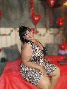 AranzalatinBlaks1 THE GREAT LATIN TIGRESS Pic 4