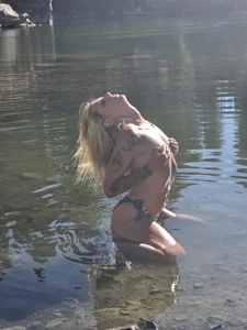 SheIsSomething Lake photo shoot รูป  2