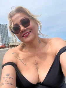 Diana_sernaOn Vacation☀️🌊图片