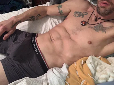 Public od BlazeViper  4 snímek