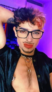 dominik_eclipsex BROKEN GLASSES зображення 3