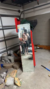 Derrick7799 Public slika 2